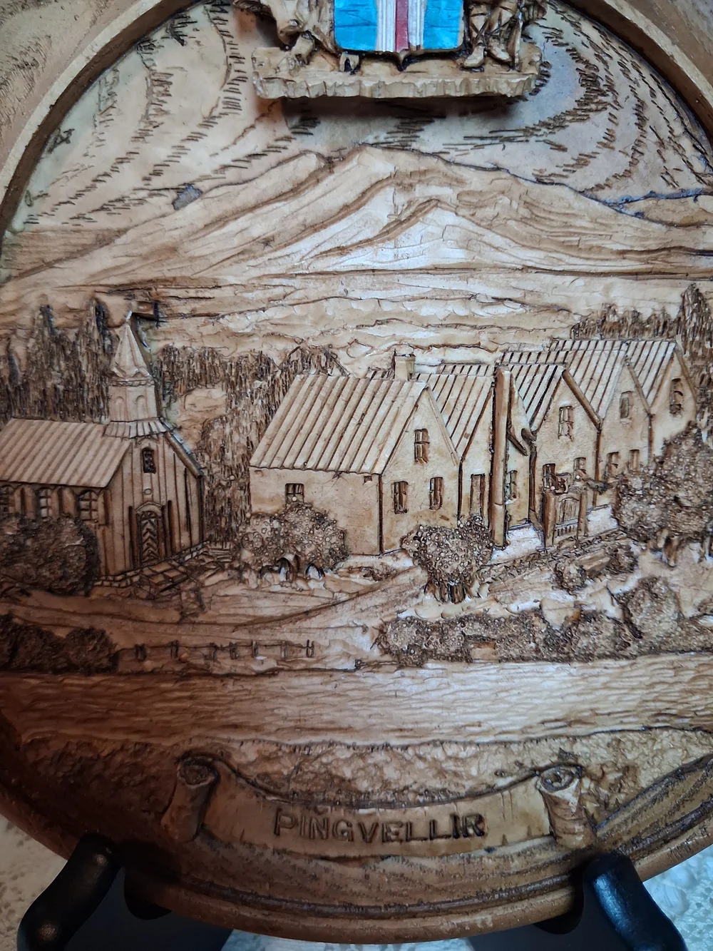 Vintage Icelandic Pingvellir(Thingvellir) Wood/Resin Wall Plaque Coat Of Arms